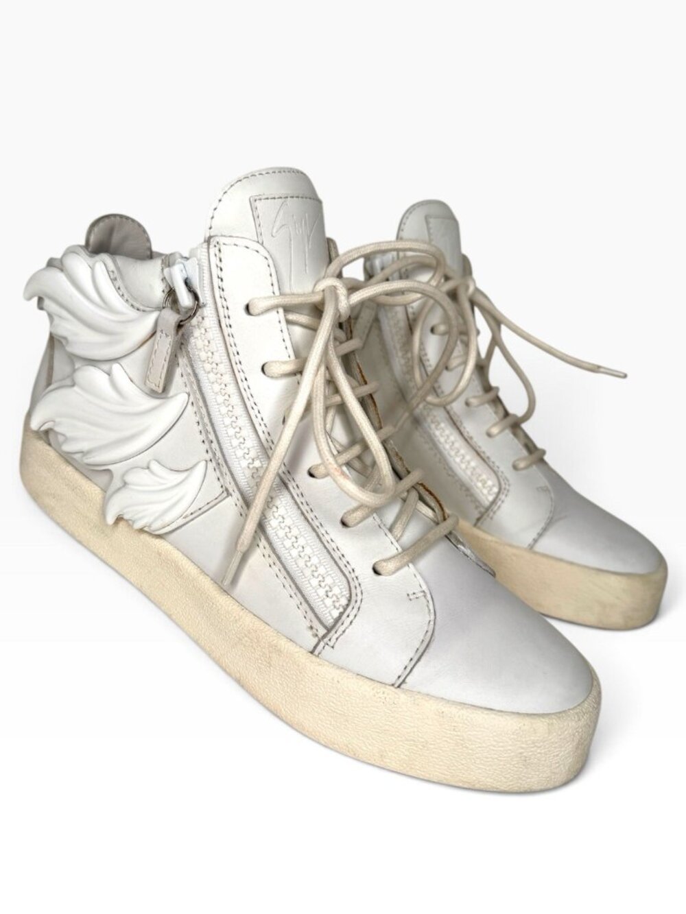 Giuseppe Zanotti Kanye 9.5 White Leather Wings Cruel Summer Sneakers Womens